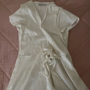 Abercrombie & Fitch Wrap Dress